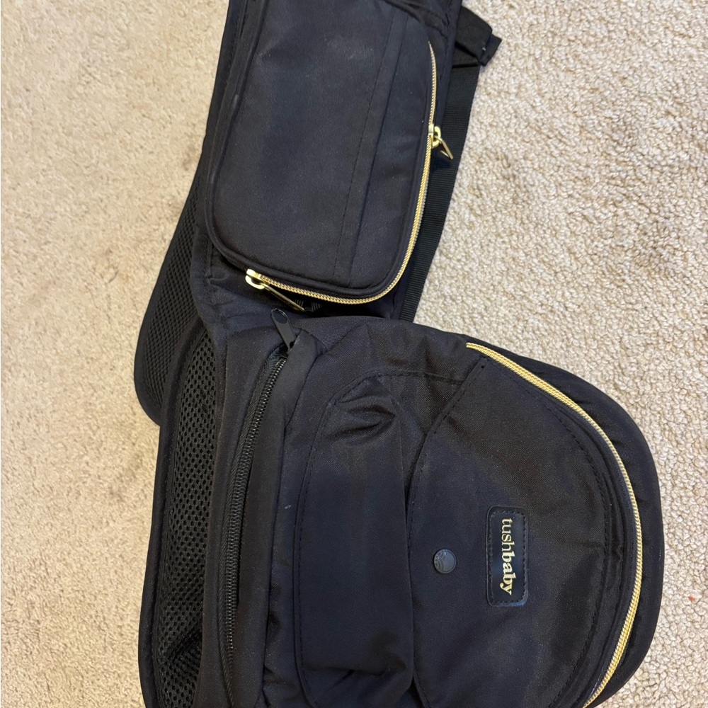 Tushbaby Carrier